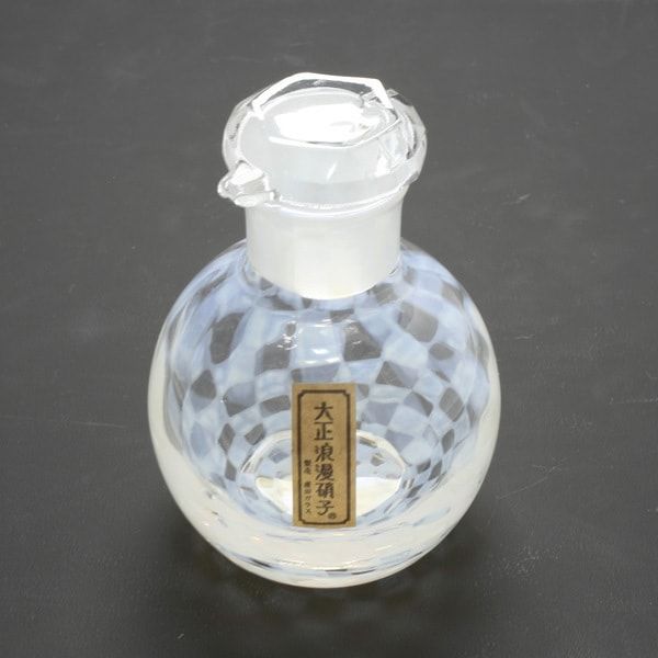 硝子の醤油差し 市松