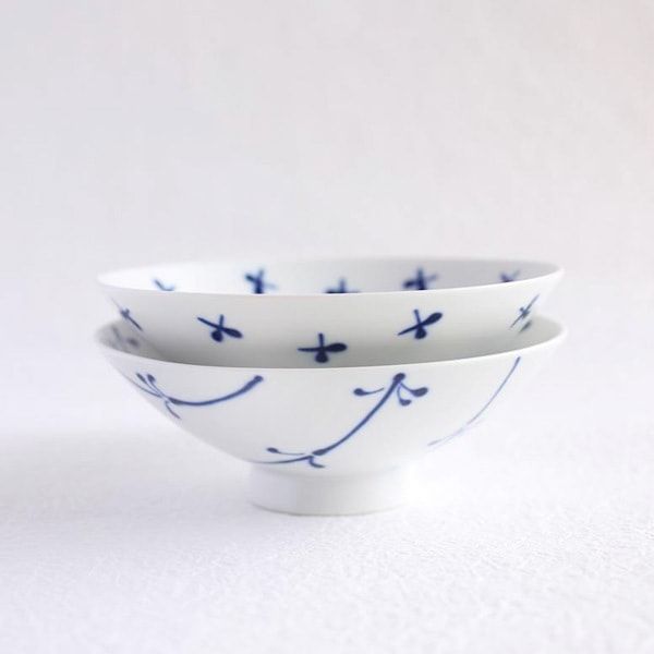 Set][Exclusive box] Pair flat rice bowls / Blue Flower