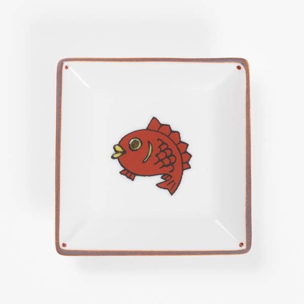 畑萬陶芸 着物皿 豆皿 小皿 雛祭り 犬筥 張り子犬 鯛 めで鯛 七五三